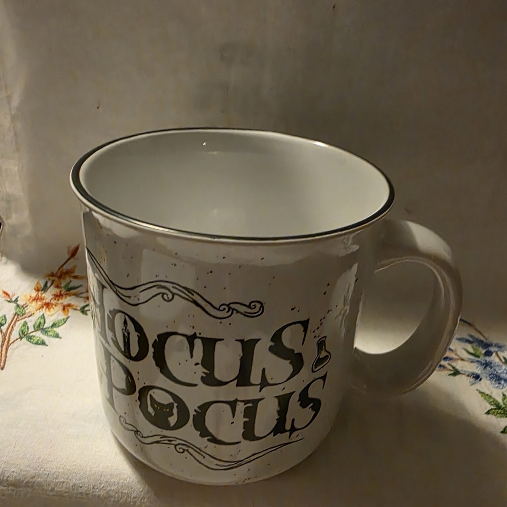 Disney Hocus Pocus Sanderson Museum Ceramic Camper Mug, by Silver Buffalo